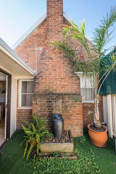 Ningana Heritage Houses