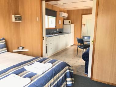 Strahan Beach Tourist Park