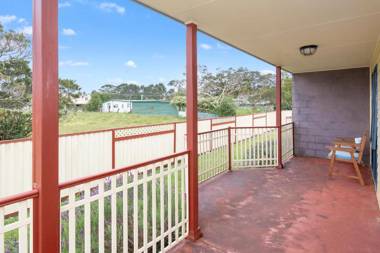 Marsden Court Apartments Now incorporating Marsden Court and Sharonlee Strahan Villas