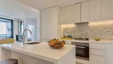 Whitehorse Towers Self Service Holiday Apartment