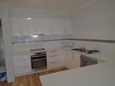 Glenrowan Erowal Bay