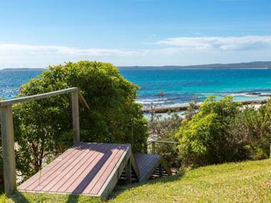 Bimbadgen at Hyams Beach 4pm Check Out Sundays