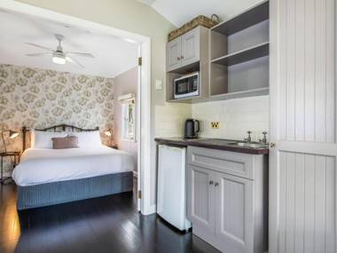 Cottage 4 Hyams Beach Seaside Cottages