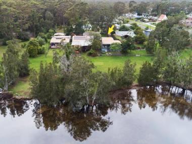 The Lake House at Erowal Bay 4pm Check Out Sundays