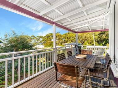 Tranquility at Hyams Beach