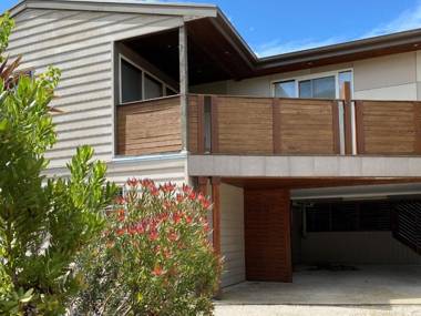 MELANDY FREE WIFI SURF SIDE Main House