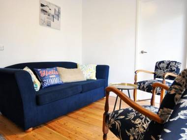 WAVES ON FLORIDA - SURF SIDE