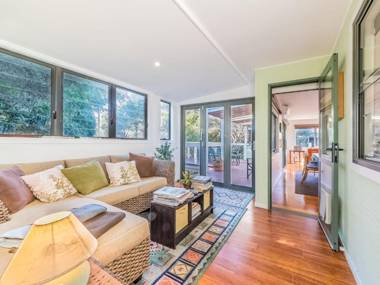 WOODINGDEAN - PET FRIENDLY