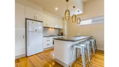 SAIL AWAY - INLET SIDE