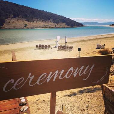 Steeles Island Retreat