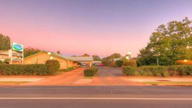 Riverland Motor Inn
