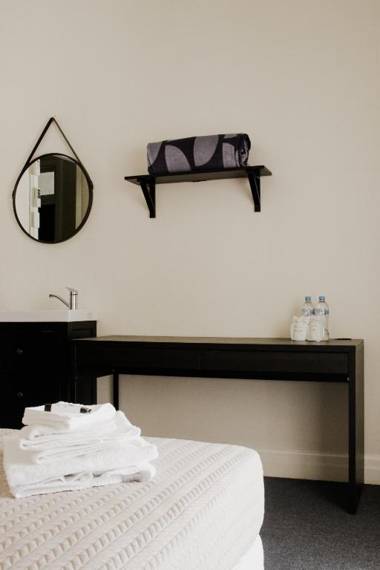 The Australian Hotel St George