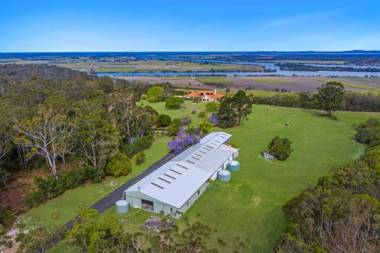 Casa Del Rio - LJHooker Yamba