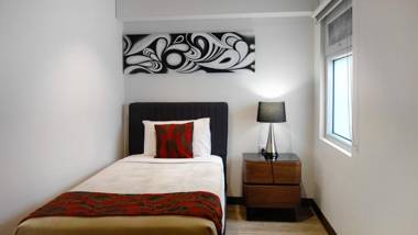 Semaphore Splash Apartments