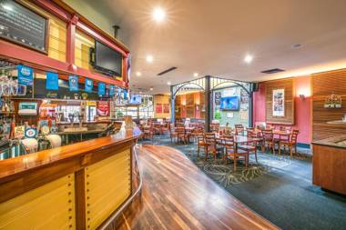 Nightcap at Exeter Hotel