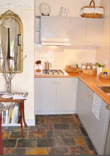 Bindley House B&B Cottage