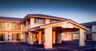 Pottsville Beach Motel