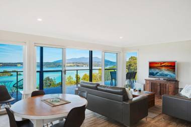 Hillcrest Views of Wagonga