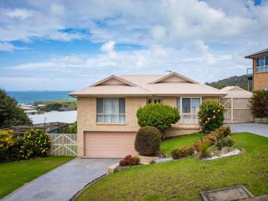 4 Dawn Parade Kianga