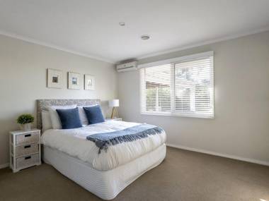 ALLAMBEA - MOUNT ELIZA