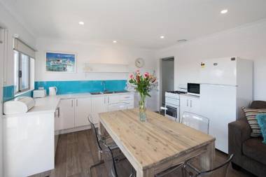 Gracetown Beach House - relaxing beachside holiday