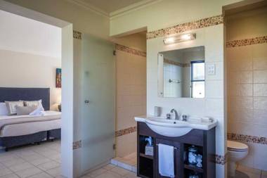 Mandalay Villas - Villa 1