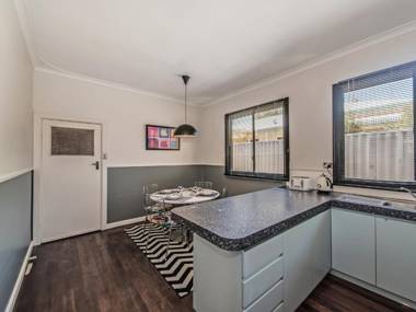 Panoramique Holiday Home With a View