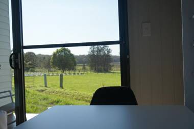 Narangba Motel (formerly Brisbane North B&B and Winery)