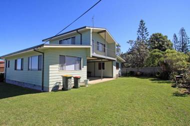 Berrara Cove Beach House