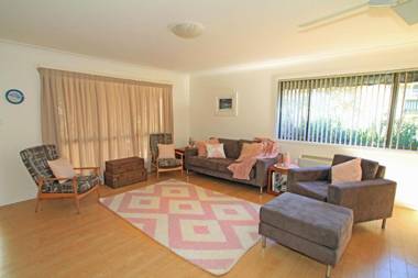 Eurie Eurie on Beachview