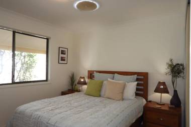 Eurie Eurie on Beachview