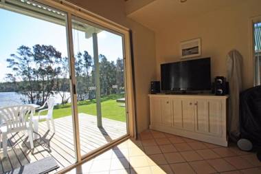 Sea Shell Chalet @ Berrara Chalet