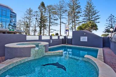 Aries Holiday Apartments