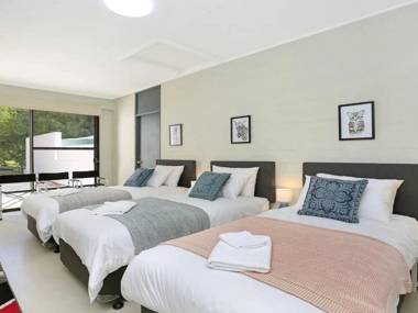 NORMANDIE PARK Exeter 4pm Check out on Sundays