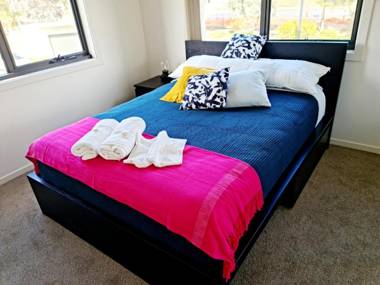 Qure Restaurant and Apartments Canberra Bruce