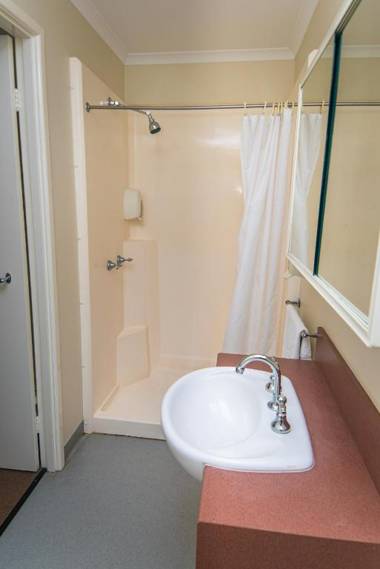 Chandler Lodge and Cabins