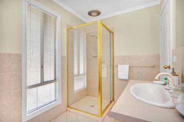 Green Reef Beach House