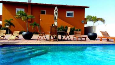 Dorado Eagle Beach Hotel