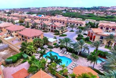 Gold coast beautiful house with private pool