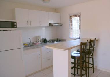 Pauline's Apartments