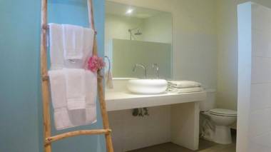 Pauline's Apartments