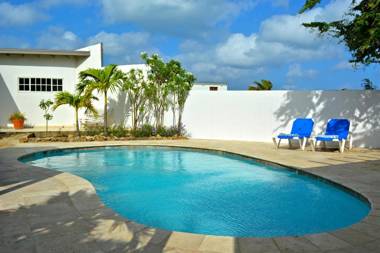 Parrot Villa