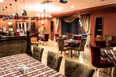 Atropat Old City Hotel