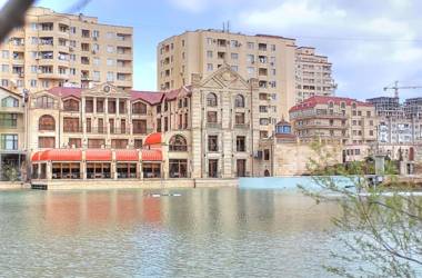 Lake Palace Baku