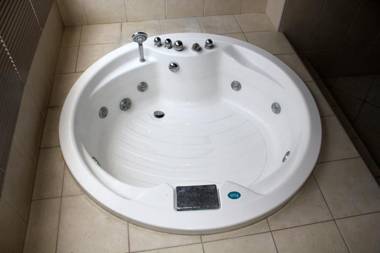 Apartment with Top downtown view