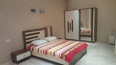 Charming 2 Bedroom Apartment near the City's Biggest Mall