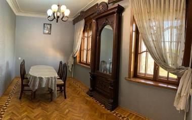 Квартира у м. Ичяри Шяхяр (3-комнатная)