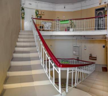 Azneft Square Flame Towers View Apartment