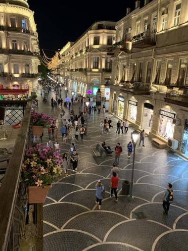 Khaghani Center Hotel