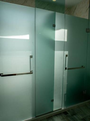 Boulevard Side Apartments